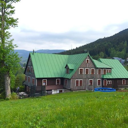 Pension Lucerna Špindlerŭv Mlýn المظهر الخارجي الصورة