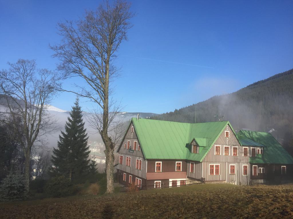 Pension Lucerna Špindlerŭv Mlýn المظهر الخارجي الصورة